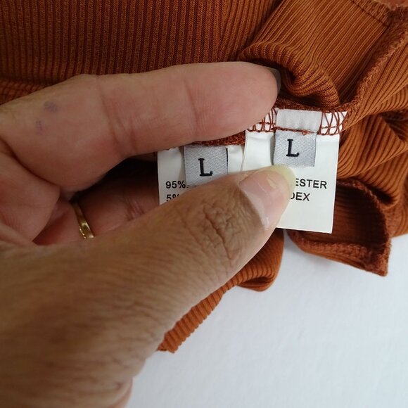 Brown 2-Piece Ribbed Long Sleeve Crop Top and Wide Leg Pants Women Size L - Picture 9 of 16